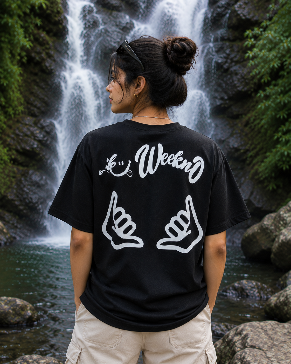 The Stranger'z Store Easy Days Graphic Oversized T-Shirt
