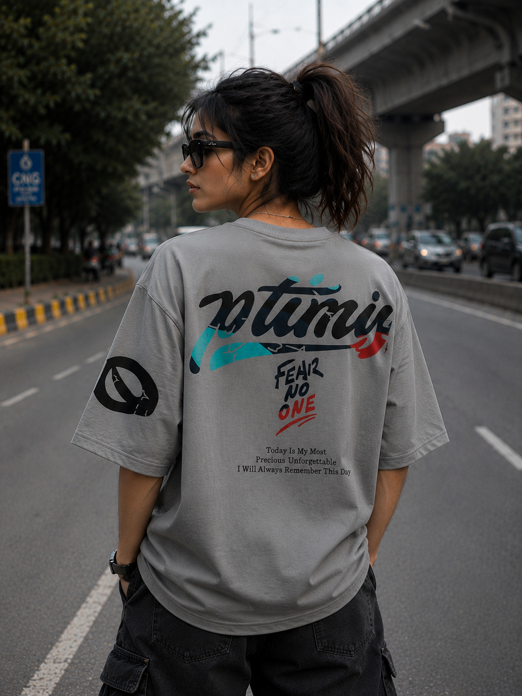 The Stranger'z Store Fearless Motion Oversized T-Shirt